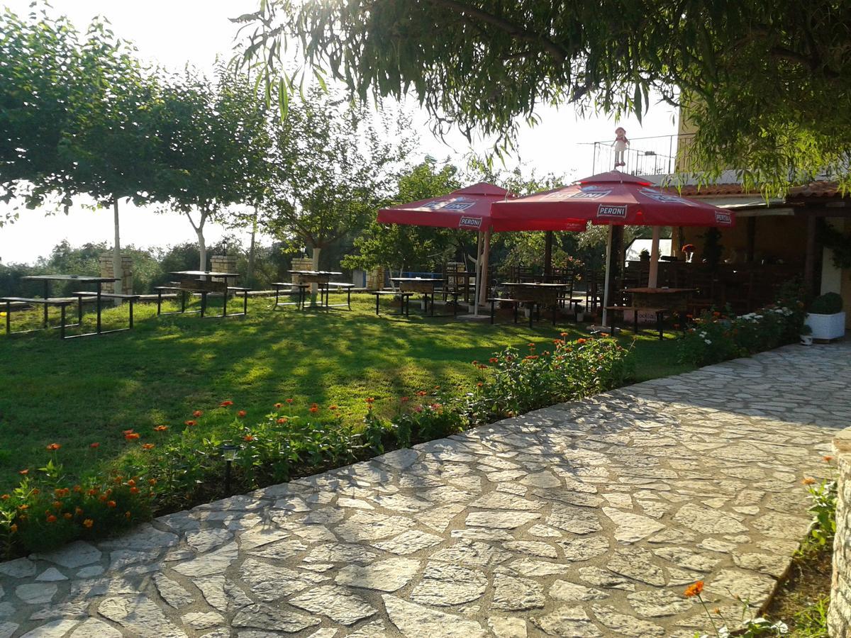 Agrotourism Himara Ξενοδοχείο Εξωτερικό φωτογραφία